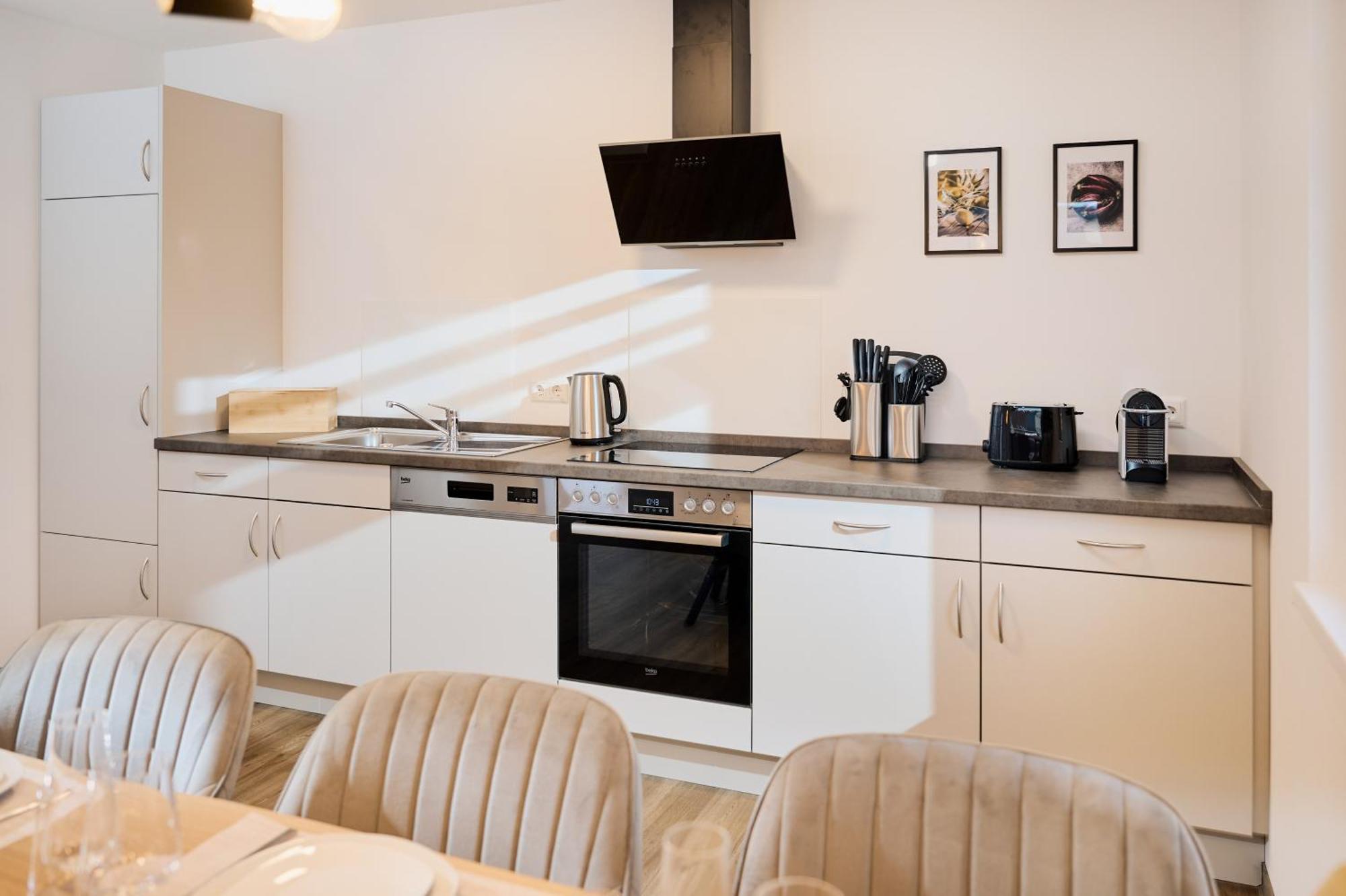 Moderne Apartments Mit Highspeed-Wlan Und Gratis-Tiefgarage Ihr Perfekter Rueckzugsort Nahe Dem Zentrum Und Der Therme I Barrierearm Bad Kissingen Extérieur photo